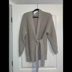 ‼️On Sale‼️Zara Grey sweater